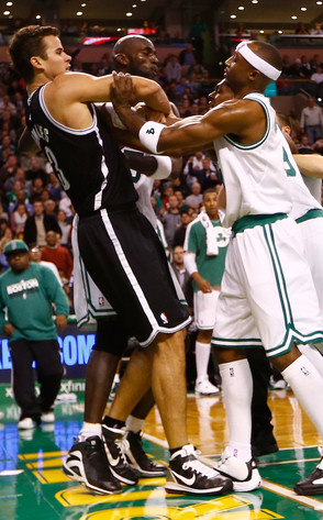Kris Humphries Kris Humphries